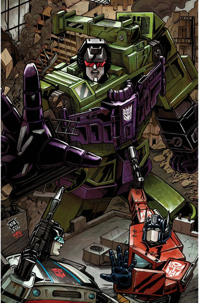 Transformers #29 - ECC Michael Watkins Exclusive Edition – East