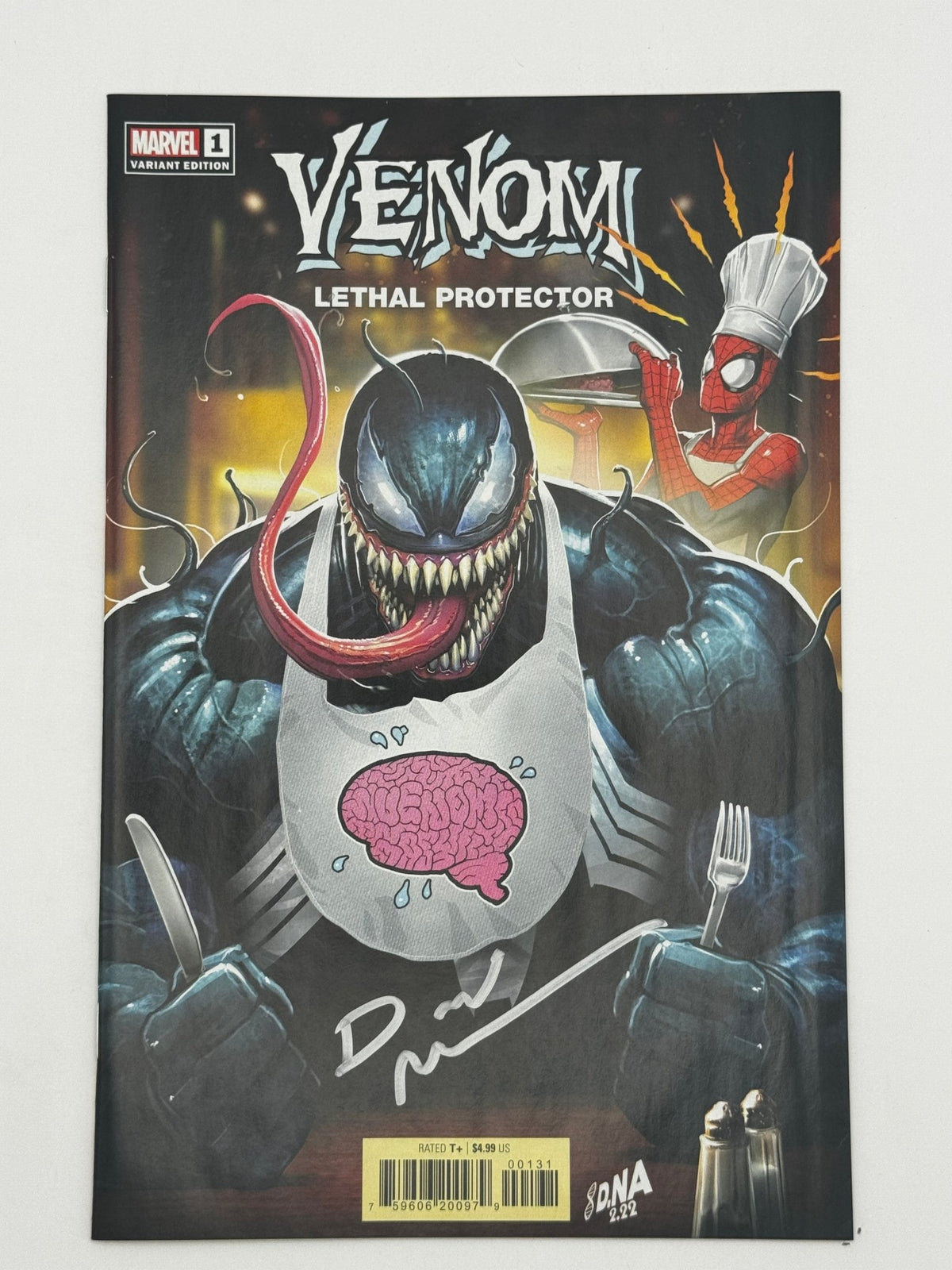 [Signed by David Nakayama] VENOM: LETHAL PROTECTOR 1 NAKAYAMA VARIANT[1:25] - East Coast Comics