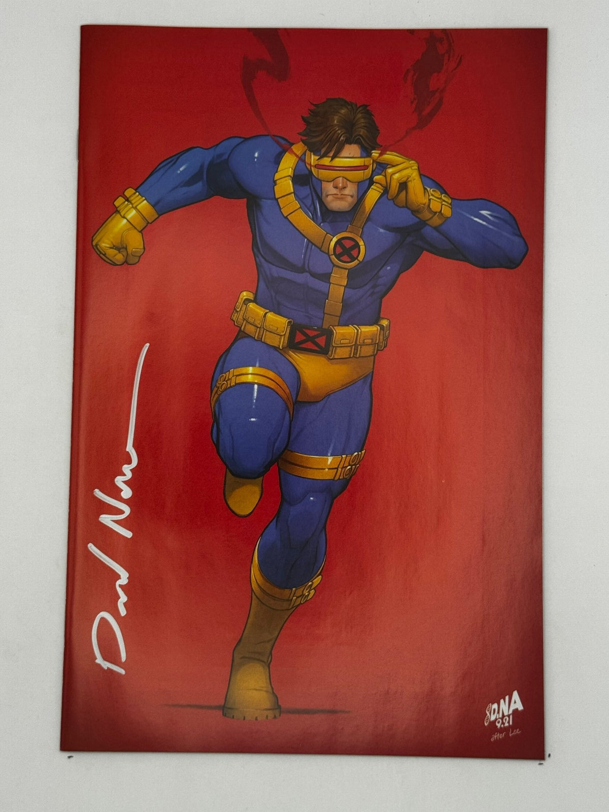 [Signed by David Nakayama] X - MEN 4 VIRGIN RED UNKNOWN COMICS DAVID NAKAYAMA EXCLUSIVE 5 YEAR ANNIVERSARY VAR - East Coast Comics