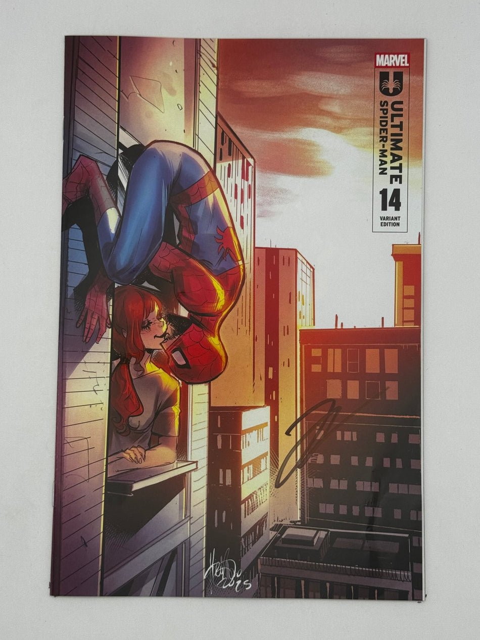 [Signed by Hickman] Ultimate Spider - Man 14 Unknown Comics Andolfo Exclusive Var [INST] - East Coast Comics
