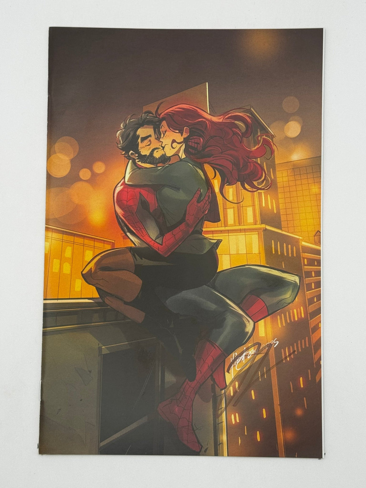 [Signed by Hickman] Ultimate Spider - Man 15 Virgin Unknown Comics Andolfo Exclusive Var [INST] - East Coast Comics