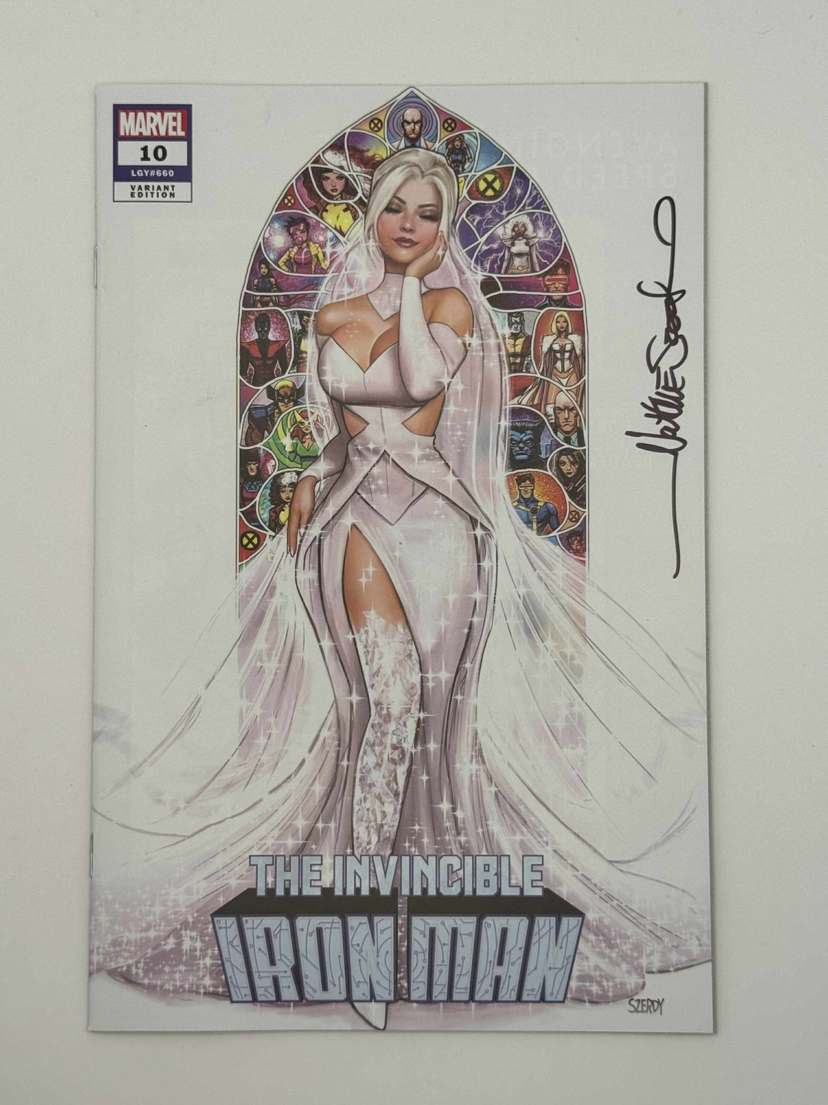 [Signed by Nathan Szerdy] INVINCIBLE IRON MAN 10 [FALL] UNKNOWN COMICS NATHAN SZERDY EXCLUSIVE VAR [IN STOCK] - East Coast Comics