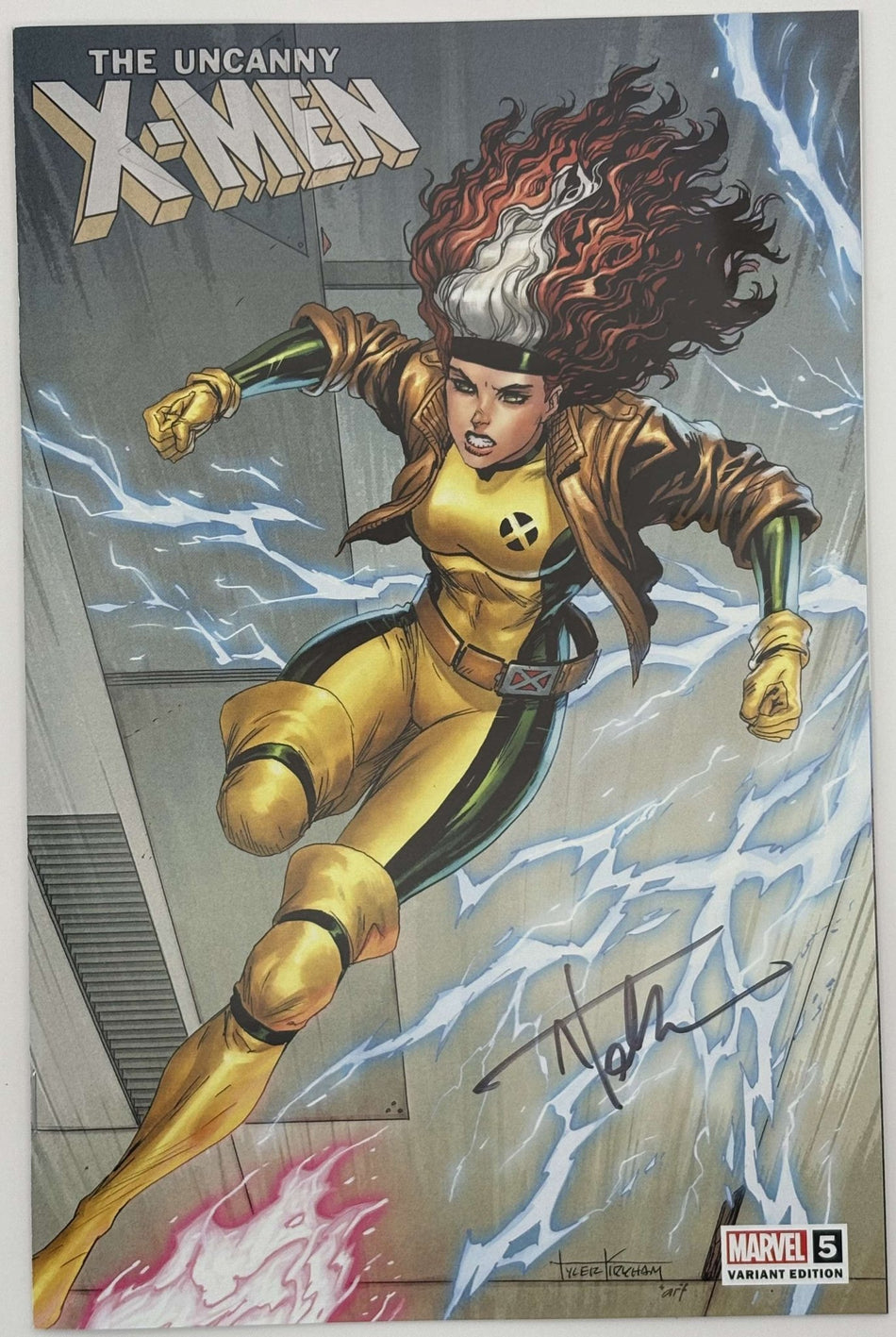 [Signed by Tyler Kirkham] UNCANNY X - MEN 5 Kirkham Unknown Tyler Kirkham Exclusive Var - East Coast Comics
