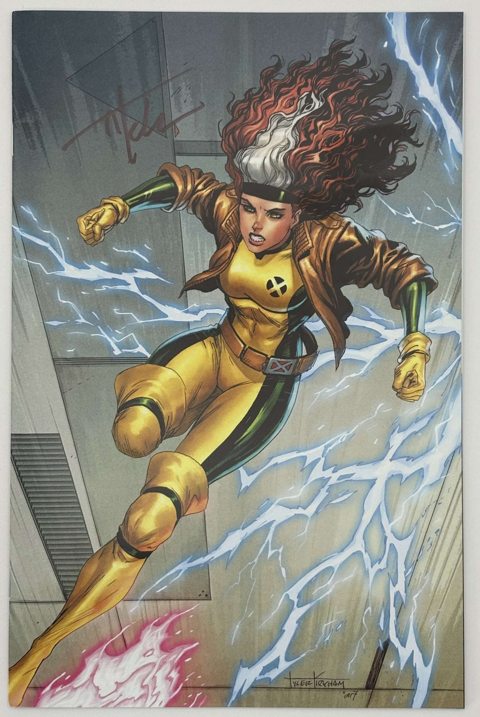 [Signed by Tyler Kirkham] UNCANNY X - MEN 5 Kirkham Unknown Tyler Kirkham Exclusive Virgin Var - East Coast Comics